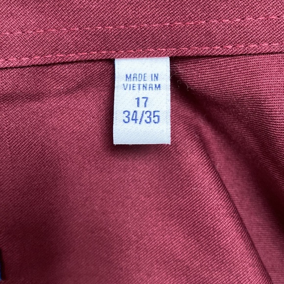 🎉HP🎉 Izod Button Down Shirt 💗 Maroon - Picture 15 of 16